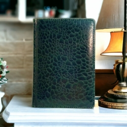 Щоденник А6 "Trendsetters' Journal" 176л. недатований, зелений, розмір 14*10см.