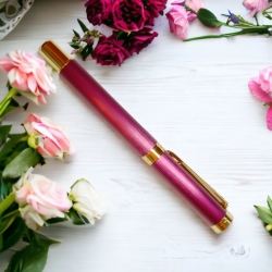 Ручка капілярна "Polished Pencil", пише чорним.