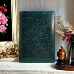 Щоденник А6 "Trendsetters' Journal" 176л. недатований, зелений, розмір 14*10см.