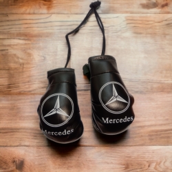 Брелок в автомобіль "Mercedes" розмір перчатки12*5см