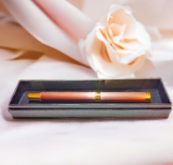 Ручка капілярна "Glamour Pen", пише чорним